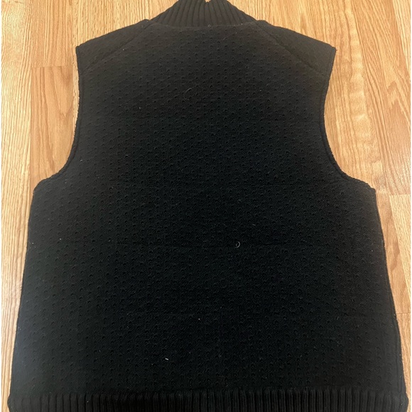 Banana Republic Sweater Vest - Picture 4 of 4